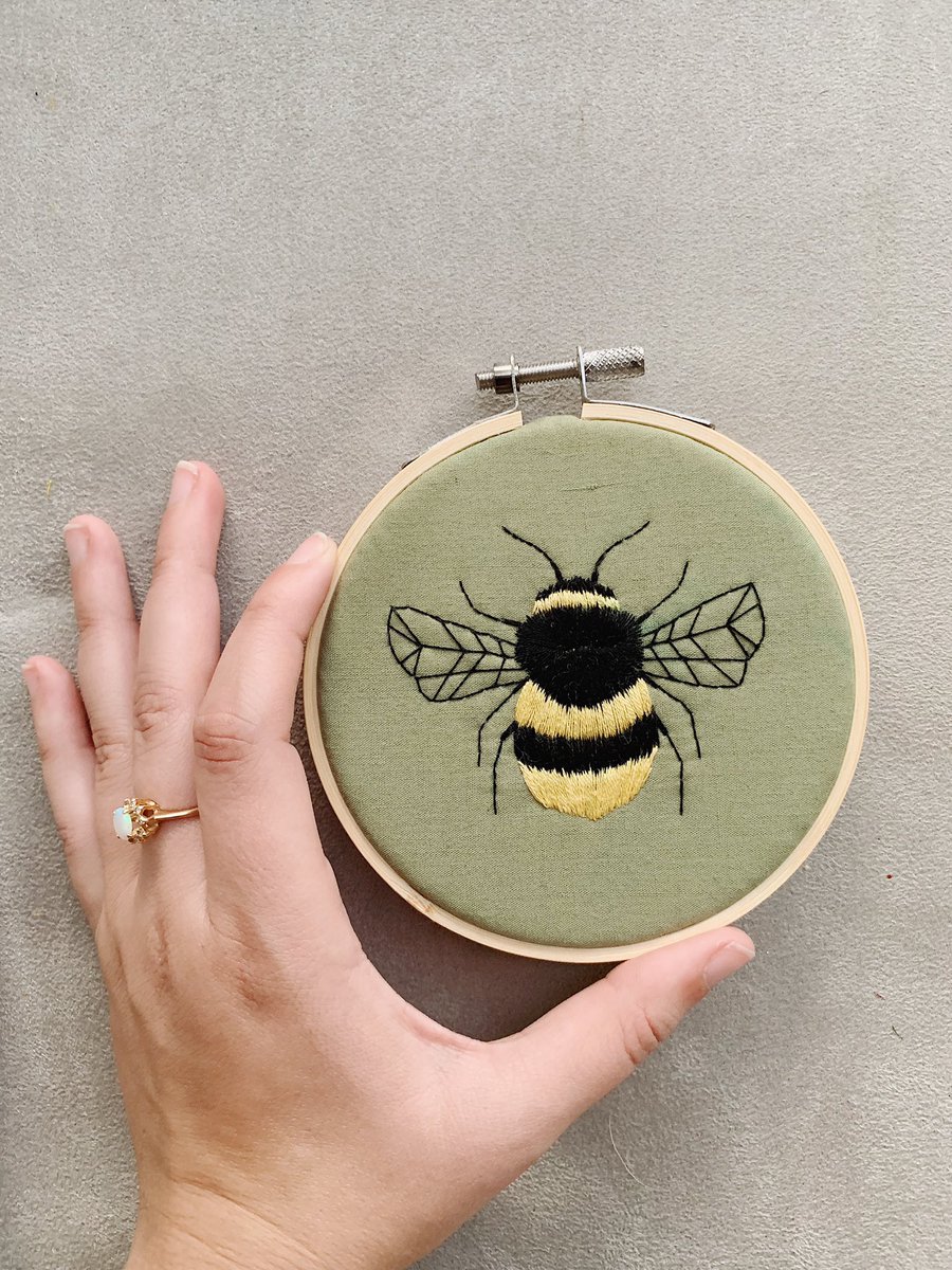 ElizabethJoy996's tweet photo. A few embroidery pieces that I’m very proud of. ✨ If you’d like to see more, go follow my Instagram (username - threadheaddesigns) https://t.co/gMlMB9X6SL