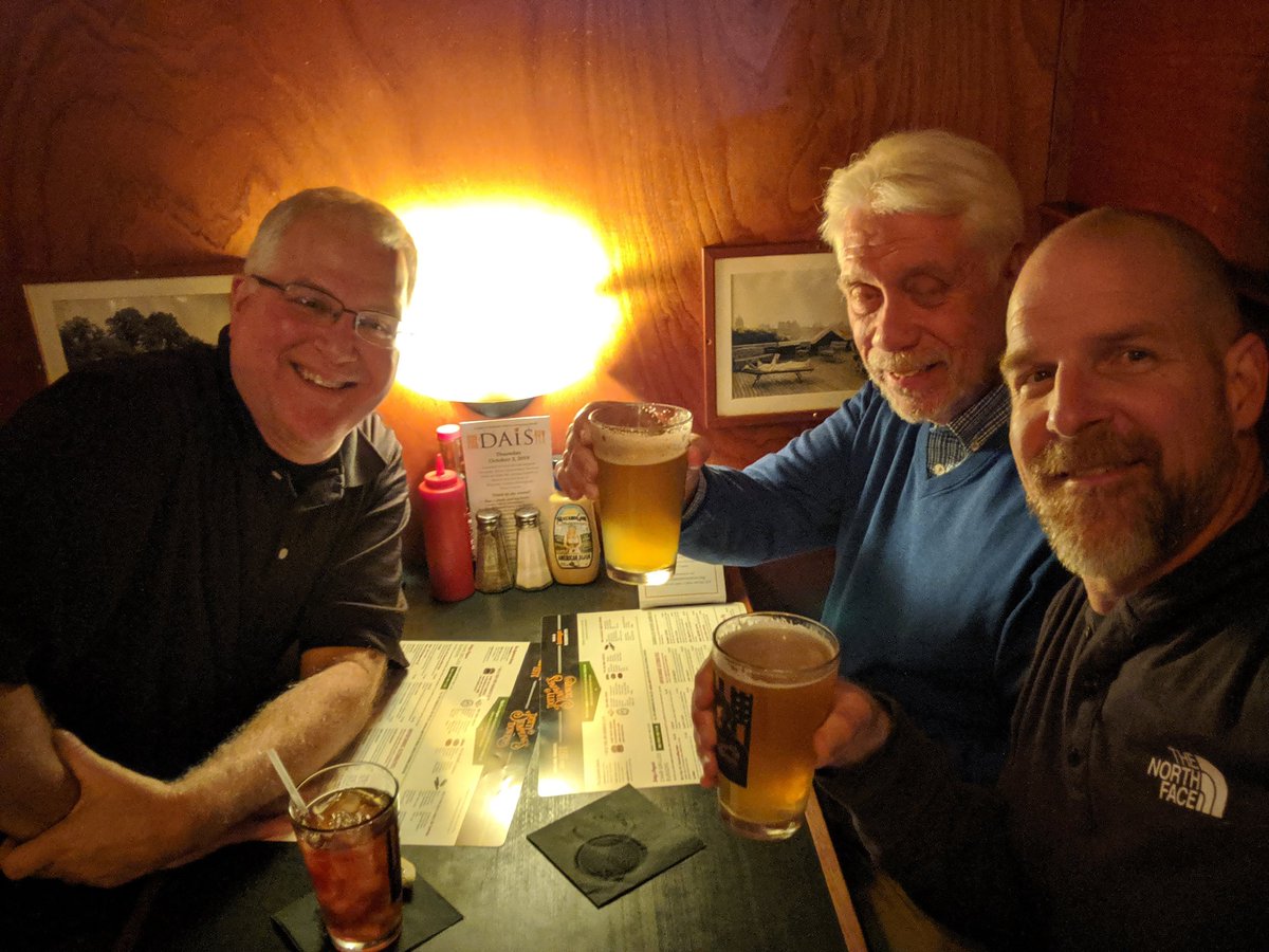 EricCook's tweet photo. Cheers to #GSBSMS19! Great dinner with @tkhersh and @SalesHubbs for my first night in Madison. Looking forward to teaching tomorrow morning. #DigitalMarketing #socialmedia #communitybanking https://t.co/x9DCUQb7Mp