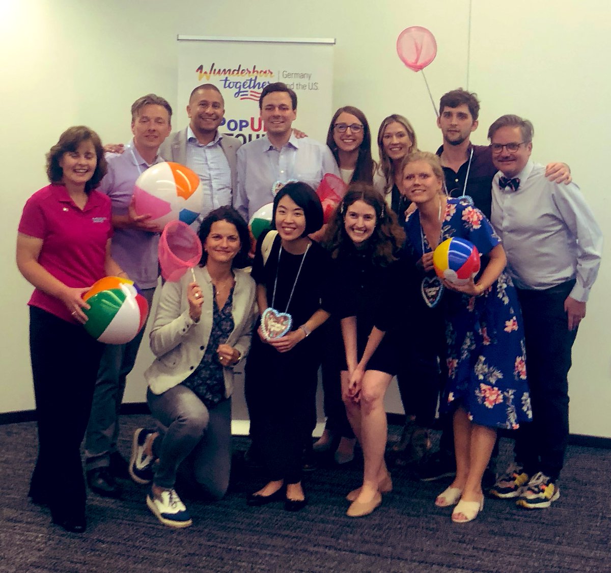 And the winner of the #ScienceSlam #StLouis #wunderbartogether is Jeff Turner <a href="/MilliporeSigma/">MilliporeSigma</a> Congratulations! Big thank you <a href="/cs_biotech/">Christine Shyu</a> <a href="/MorathPaul/">Paul Morath</a> <a href="/herzrasentyp/">Johannes Hinrich von Borstel</a> <a href="/Bayer/">Bayer AG</a> @wunderbar2gethr @DrewPortnoy