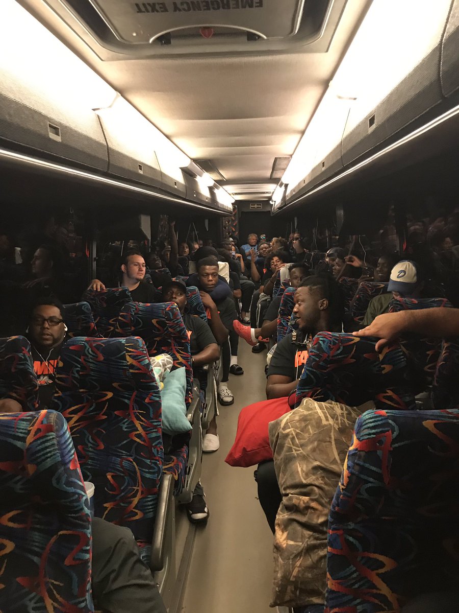 bostonHEY22's tweet image. History being made!! The guys are so excited about this once in a life time opportunity!! #TogetherWeSwarm #DCbound