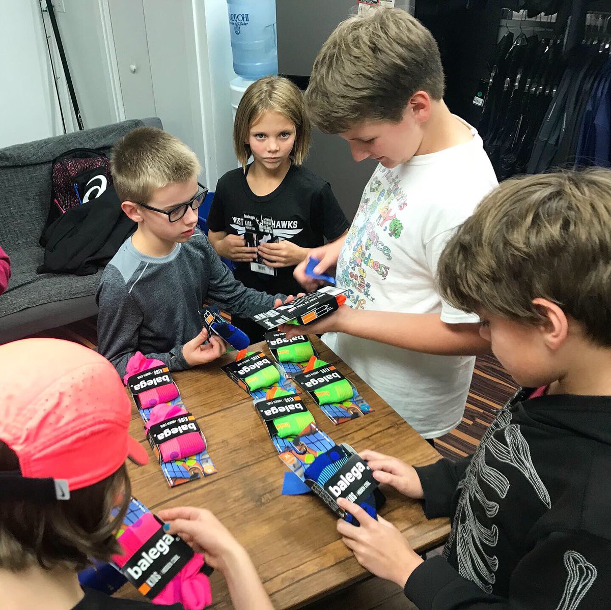 ✨Sponsor Spotlight | <a href="/balega/">Balega International</a> ✨
.
Thank you to Balega for spoiling our Kids City XC youth runners with a pair of Kids Hidden Cool running socks! 🧦 These kids will definitely learn the importance of having comfortable moisture wicking socks early in their young running careers.