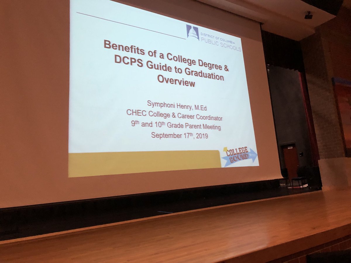MsSymphoni's tweet photo. At CHEC, we are excited to share the DCPS Guide to Graduation, College, and Career with our students and parents! First parent meeting ✅ #DCPSGoestoCollege https://t.co/XrDhshi0VD