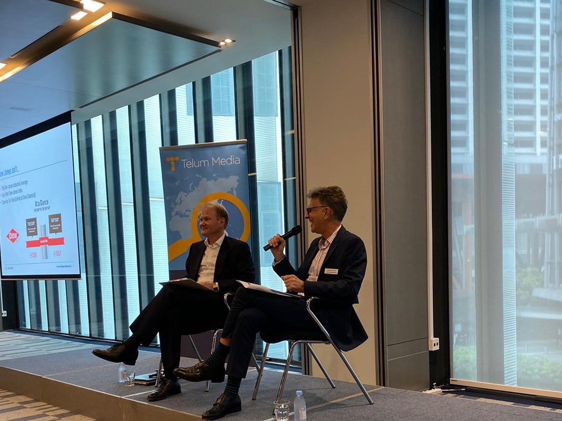 TelumMedia's tweet photo. (SG) @DowJones’ Asia Chief Editor @jacques_vw chatting to PRs about its Singapore news hub, it’s audience and what the team is interested in at our #TelumTalksTo event yesterday. https://t.co/op0LHj0Sez