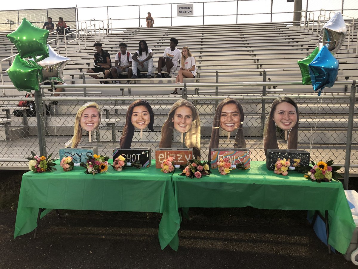 What a great senior night! Congrats to five outstanding FH seniors! Thanks for sharing your talents with us!! #OneStallion #RushtheEvent #PacktheStands @SoCoFH @soco_principal <a href="/SoCoHypesquad/">StallionNation</a> <a href="/socohs/">South County HS</a>
