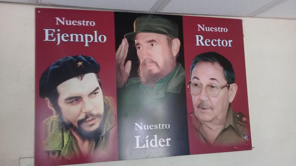 En  #Cuba queremos vivir en paz, sin amenazas ni presiones. Ni a eso ni a nada le tememos. #SomosCuba #SomosContinuidad #PrensaCubana #HacemosCuba