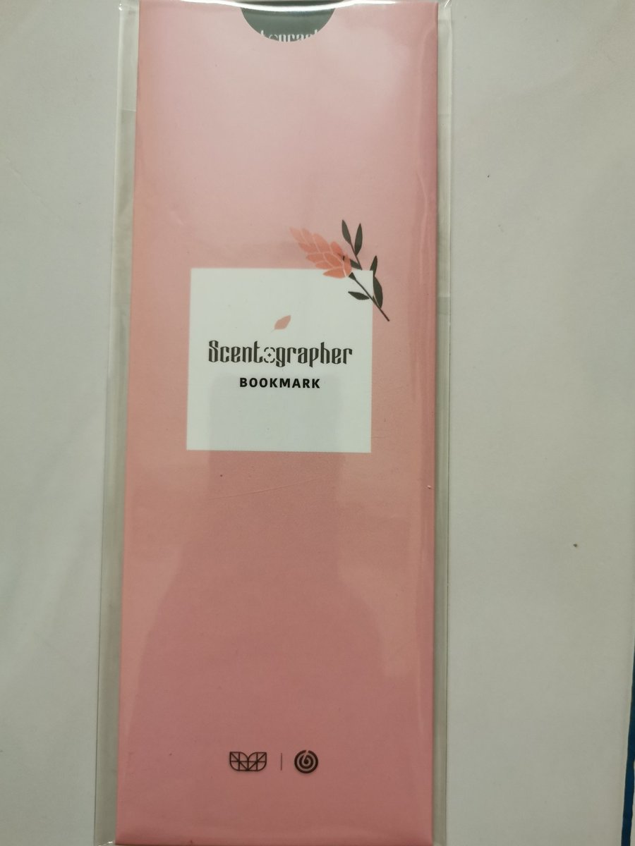 atone_'s tweet photo. [Pls RT] (MY/SG) #Scentographer Goods Film Bookmark Young K. DM me.

RM35 / 12 SGD 
Pick up: #GRAVITYinSG

#DAY6  #YoungK https://t.co/3S8pxbZxBJ