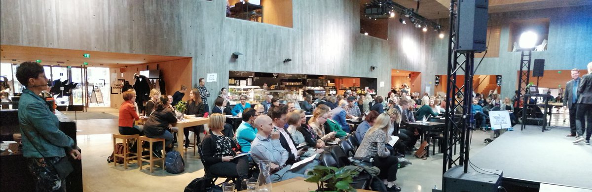 JohannaNurmi1's tweet image. Full house engaged in conversation at the 2nd #bespfin conference between @profhok and @PilvikkiA talks @SocSciHelsinki @helsinkiuni