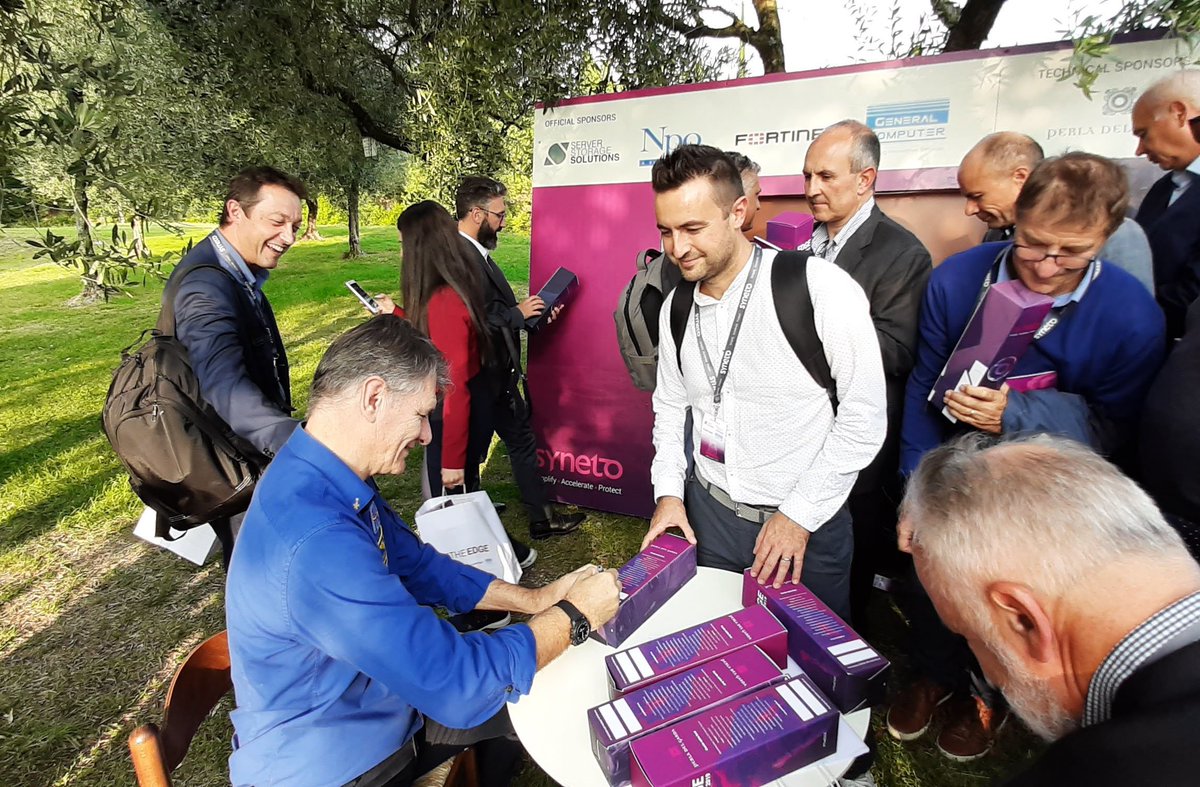 syneto's tweet photo. "The real challenge is exploration. You shouldn't stop because of risks, but you should analyse the risks in order to transform them into opportunities." - @astro_paolo  during our event @ #TheEdge last week. We have been honoured by Mr. Nespoli's lively presence and wise words! https://t.co/1wu9yBLsjB