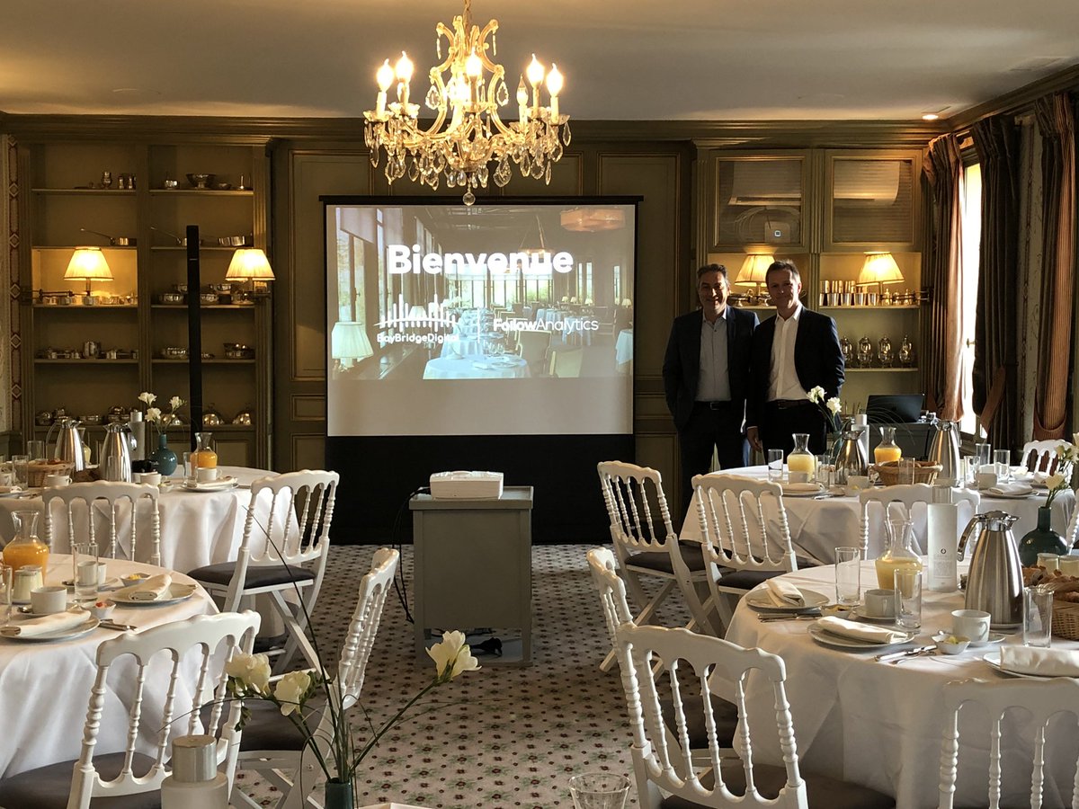 #CRM is #Mobile
Can’t wait to start our Exec Breakfast with @Follow_EMEA  at @pavillonledoyen this morning.
@BBridgeDigital 
#bayretail #salesforce