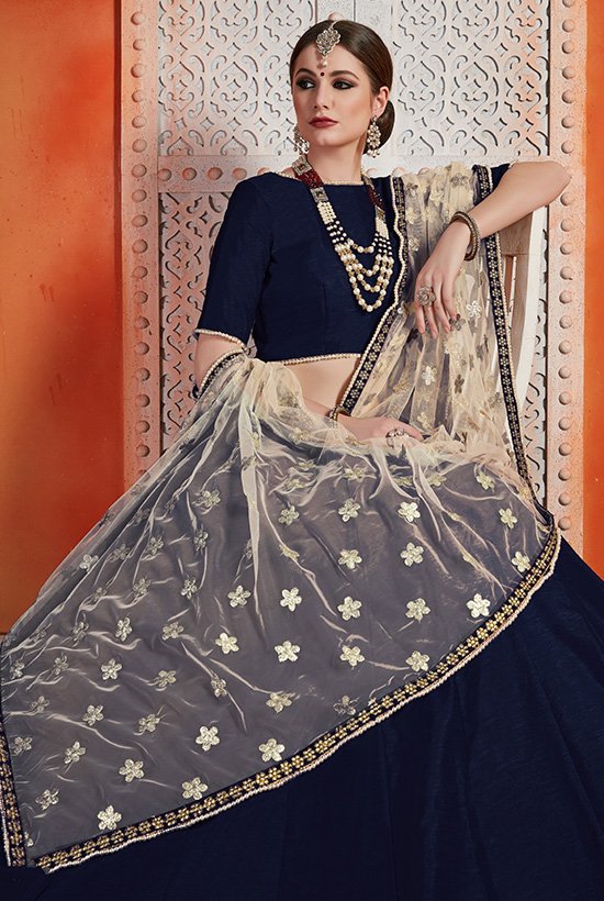 SheShagun's tweet photo. For A Royal Queen Look, Grab This Designer Lehenga Choli Navy Blue Color Paired With Contrasting Cream Colored Dupatta. Buy This Now.
.
Link : https://t.co/wBmYyst7fO
for whatsapp : +91 93287 90726
Mail :info@sheshagun.com
.
#bluelehengas #party #ClassyLady #lookoftheday #styling https://t.co/IjMAT6m7lr
