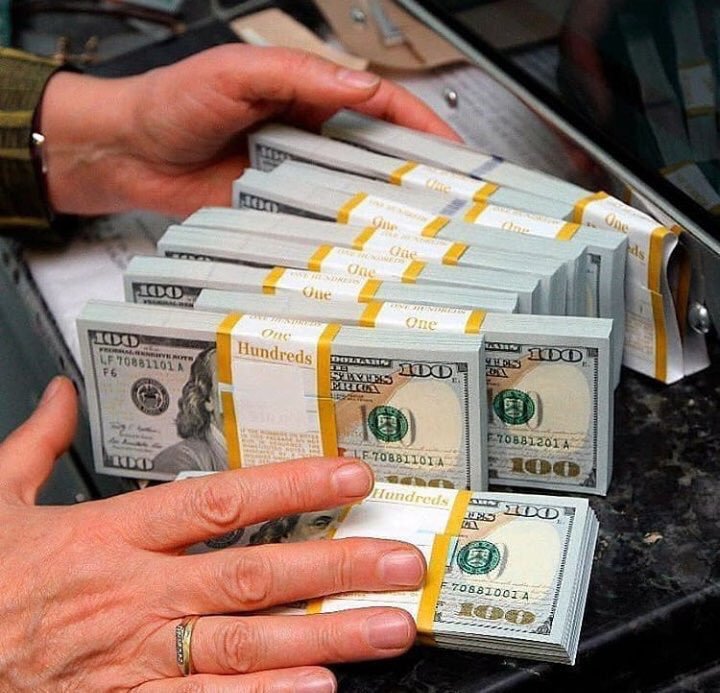YoungestOfficia's tweet photo. I'm not a scam have only gave two of my babies what they wanted I cleared their debt... I want to be your sugar daddy don't want sex or nudes please Follow /Retweet get $7500 sugar baby needed. I wanna help you https://t.co/N47HgbPlKB
