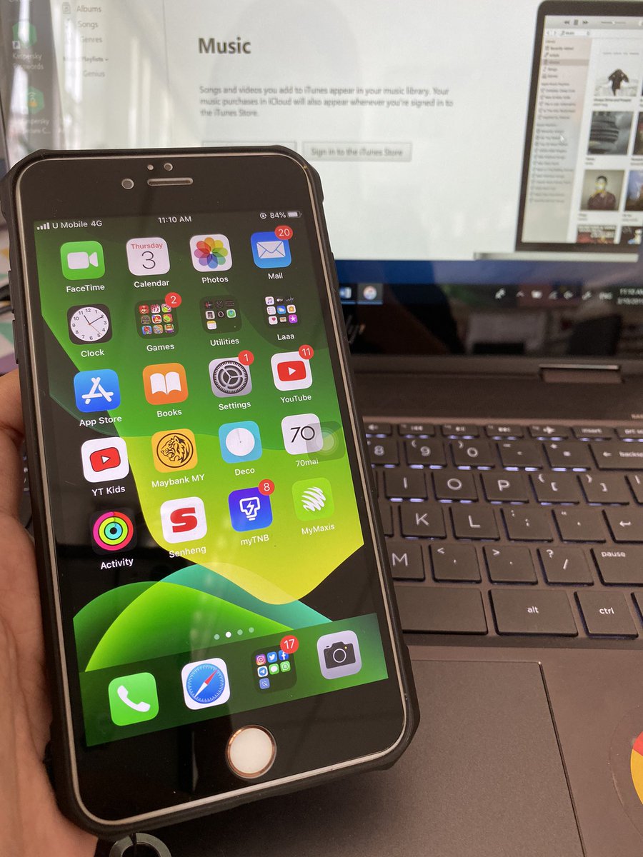 afzanabubakarr's tweet photo. Siapa pakai iPhone 5s, 6 dgn 6s kat sini?iPhone korang dah slow? Nak bukak apps lag/hang? Salah satu cara korang boleh guna untuk atasi masalah ini dengan restore iPhone korang iaitu masukkan software baru. Korang perlukan:

- iPhone 
- Laptop yg ada iTunes
- Lightning Cable https://t.co/BYXFiCW59q