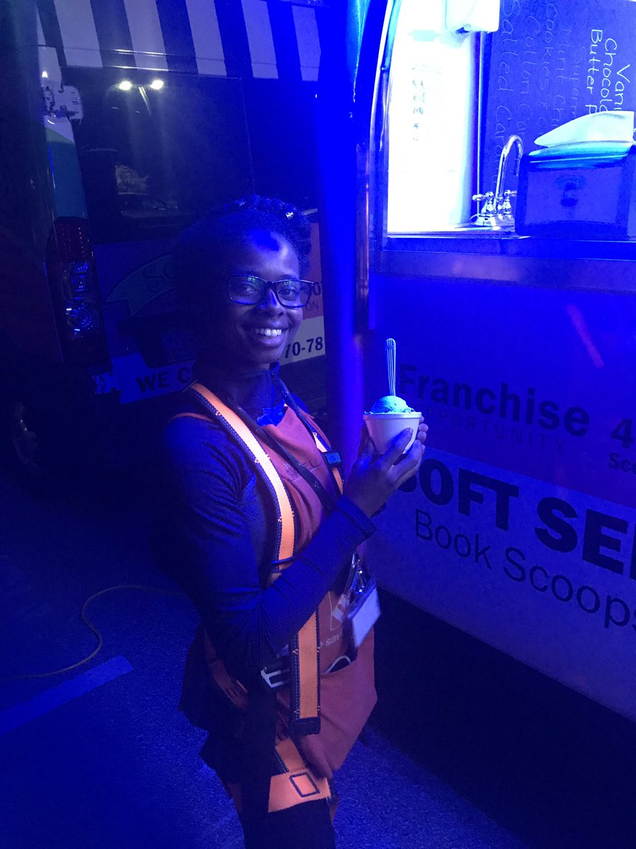 KamishaHR's tweet photo. Round 2!!! Key 4 Ice Cream Social #DFC6777 🍦🍦🍦🍨🎉🎉👏👏😎😎😎 https://t.co/8dRfCnAPJ5