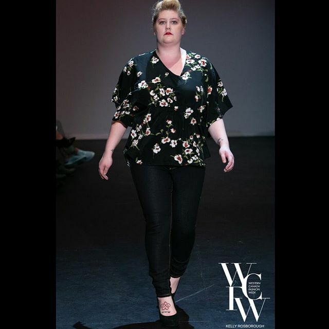 Cherry_Chic_yyc's tweet photo. .
Model:  Justice Andres @jandres001@numamodels
Hair: Lisa Coumbs @njoicolor /Joico
Hair: Nikita Romane @nikitaromane
Makeup: Kada Issa @bombaybeautyloft
Photographer: Kelly Rosborough @krosborough 
_________________
CCD F/W2019
_________________________… https://t.co/7C0bK0oNBX https://t.co/DNtNZN0wRw