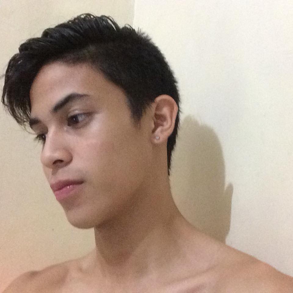 irishnotjohn's tweet photo. 2 years ago and I want to be this fresh again 😭😂 https://t.co/m6IFUNf2kK