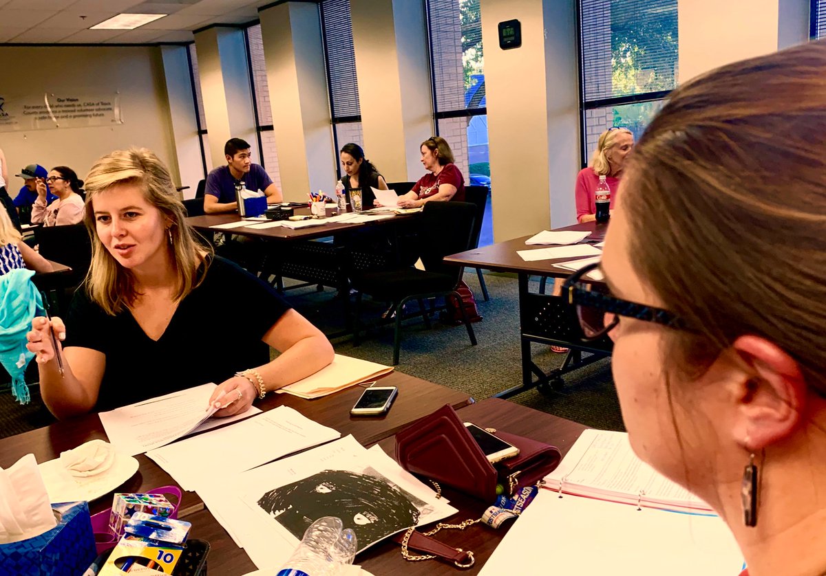 INCLUDEtexas's tweet photo. Pro Bono Scholar Olivia Lee leads special ed law workshop for advocates for kids in CPS care with 1L superstar Sam Westrum, EJW fellow Kassi Gonzalez ('19), and UT Law's very own Dr. Carly Toepke! INCLUDE! https://t.co/F1wZ53WgDm