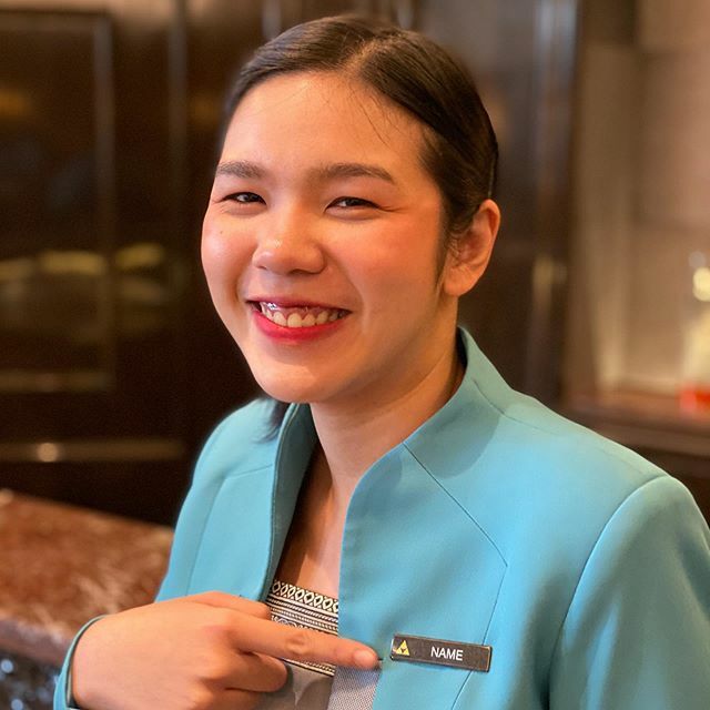 dvpme's tweet photo. If only everything in life was this simple and wildly convenient... #name #host #reception #thainickname #welcomesmile #anantara #anantarasiam #anantarahotels #portrait #shotoniphone #thaihospitality #landofsmiles https://t.co/eaPMFttnoy https://t.co/RGkmz12bsr