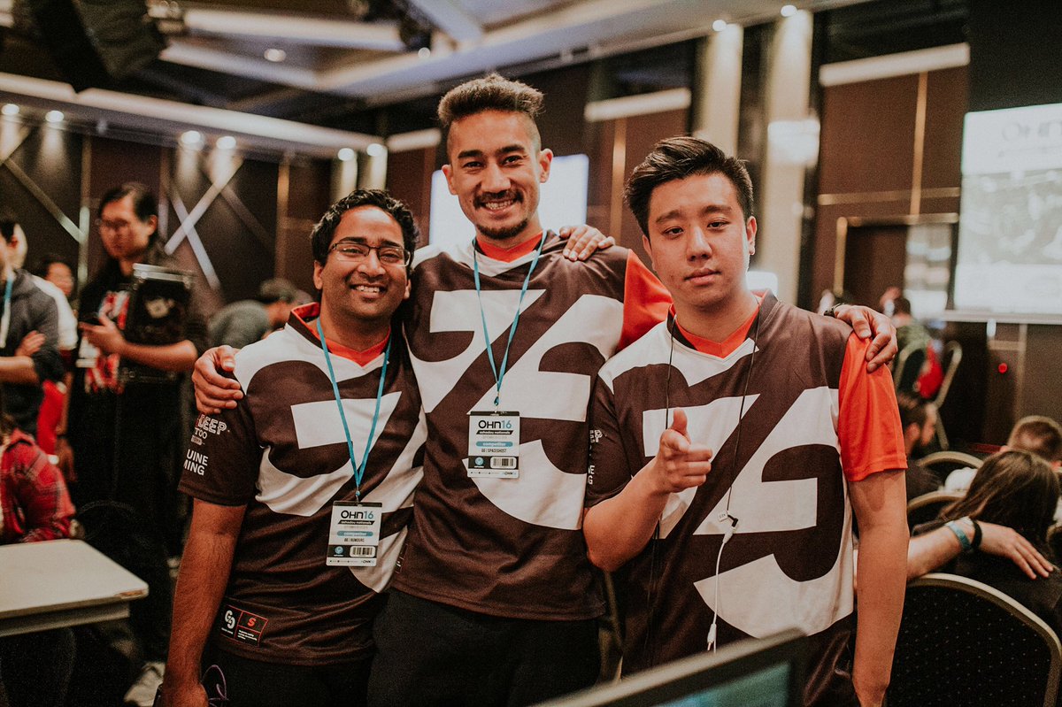 GenuineGamingAU's tweet photo. #TBT to #OHN16 with the #GGFGC boys 😍

We are counting down the days to #OHN17 already!

📸 @_koukinz 

#WEAREGENUINE https://t.co/Iz2ZvNgNUF