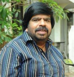 #HBDTRajendar The master of all crafts 

The only director in tamil cinema industry whose debut movie ran for more than 365 days. 

And the legend who introduced thalaivan #STR in K-town

Wishing u many more happiee returns of the day #TRajendhar Sir