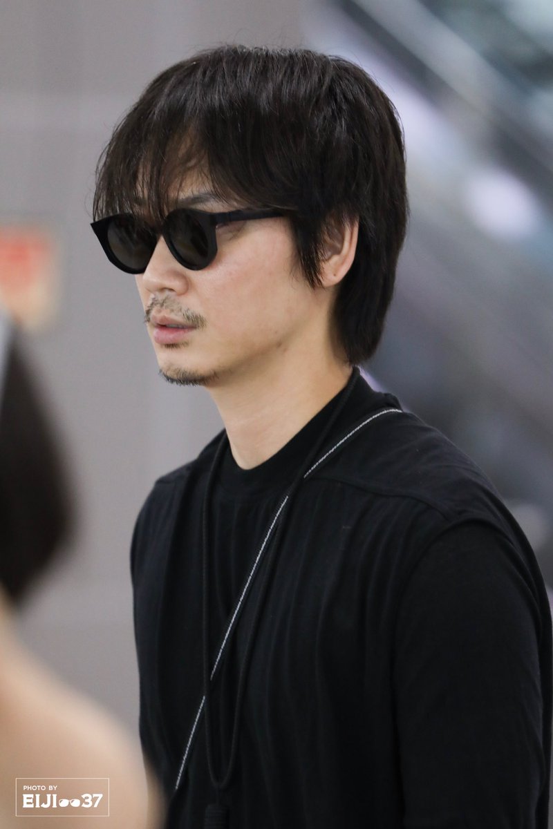 191003 綾野剛 金海空港 入国 ✈️✨
#綾野剛 #GoAyano #아야노고 #釜山国際映画祭 #楽園
