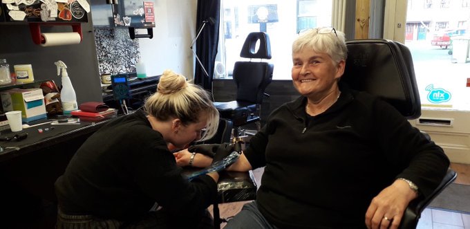 Sue is 63. She is living with vascular dementia. She is a marathon runner. She is a top fundraiser. She is a loyal supporter. And now, she is a proud owner of an ARUK tattoo. Because she believes in breakthroughs.

She is amazing.