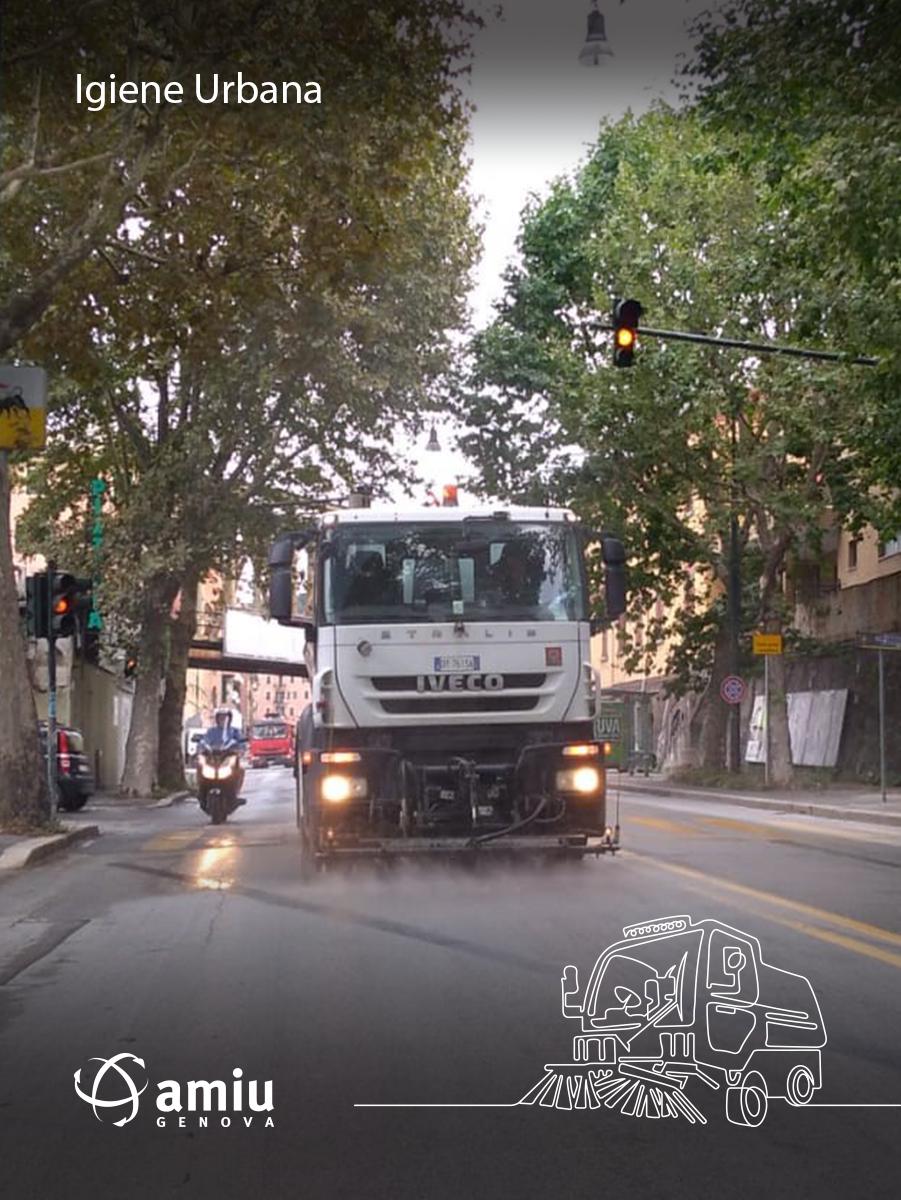 AmiuGenova's tweet photo. In concerto con la Struttura commissariale prosegue ogni mattina per i prossimi mesi 
l'intervento di lavaggio straordinario per l'abbattimento delle polveri
in Via Fillak e bypass di Via Porro.
#Amiu @comunediGenova #genovanelcuore #valpolcevera #sampierdarena #campasso #certosa https://t.co/kf37pMYD0p