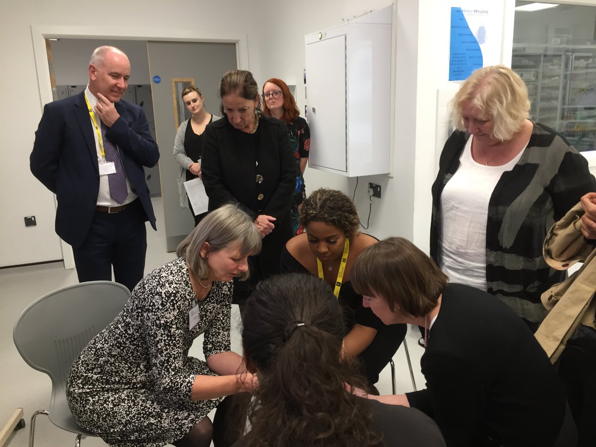 Brigitte Scammell 💙💛 (@scammell66) on Twitter photo Students learning how to examine the hand at opening of Lincoln Medical School. A fantastic partnership between <a href="/UniofNottingham/">Uni of Nottingham #WeAreUoN</a> <a href="/unilincoln/">University of Lincoln, UK</a> #proud Students learning how to examine the hand at opening of Lincoln Medical School. A fantastic partnership between <a href="/UniofNottingham/">Uni of Nottingham #WeAreUoN</a> <a href="/unilincoln/">University of Lincoln, UK</a> #proud