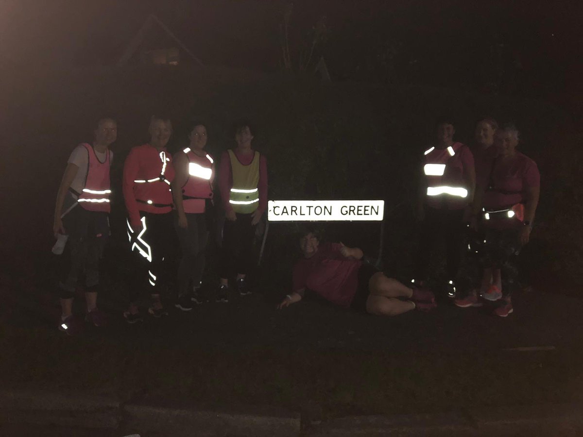 We’re searching for  the GREEN on all of our runs to reaffirm the positive mental health benefits of running 🏃🏼‍♀️💚 Well done Wednesday night ladies!! 😂 #mentalhealthrunner #mentalhealthrun
#runningformentalhealth #keeprunning #runforyourlife #happyrun