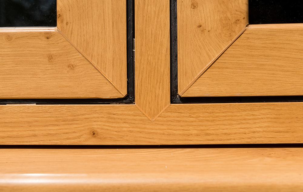 WARWICK_DEV_LTD's tweet image. Looking for a more sleek finish? 📐
We offer a choice between the Modus Flush &amp;amp; Logik S Flush sash both available in a range of colours 🎨
Contact our team today on 0114 2571200 to discuss your requirements.  
#Flush #FlushSash #LogikS #Modus #Eurocell #PVCU #Trade