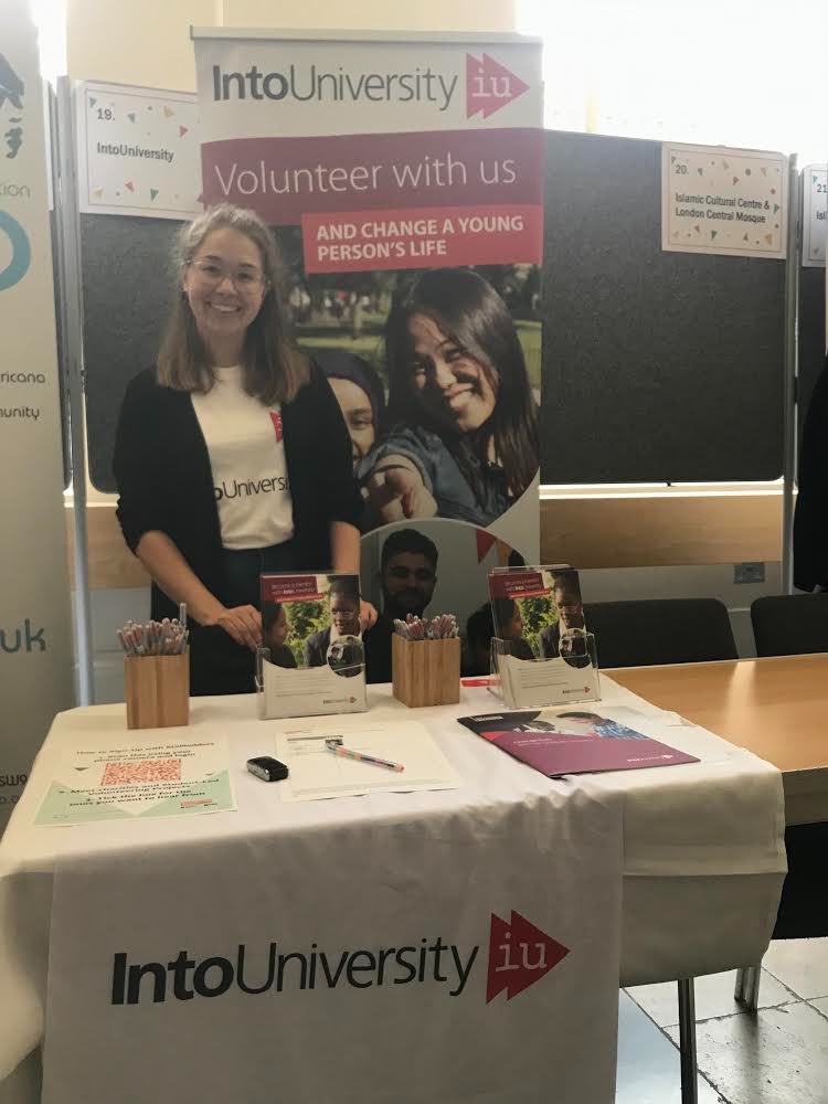 We’re at the @ucl Charity Takeover today talking to students about our fantastic volunteering opportunities! #volunteers #VolunteerInLondon #ucl