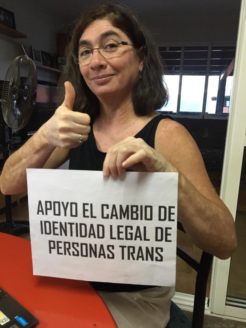 FundaUniTrans's tweet photo. En #FundaUniTrans Nos unimos ala campaña 👇🏻#MiIdentidadEsMiDerecho #yoapoyo el cambio de identidad legal de las personas #transgéneras y #transexuales en #venezuela #trans @maikelmorenotsj @tsj_venezuela 🇻🇪🏳️‍🌈
#derechoslgbti  #aceptacion

Nos conectamos en un mismo mundo 🌎 https://t.co/IuqwfeV80K