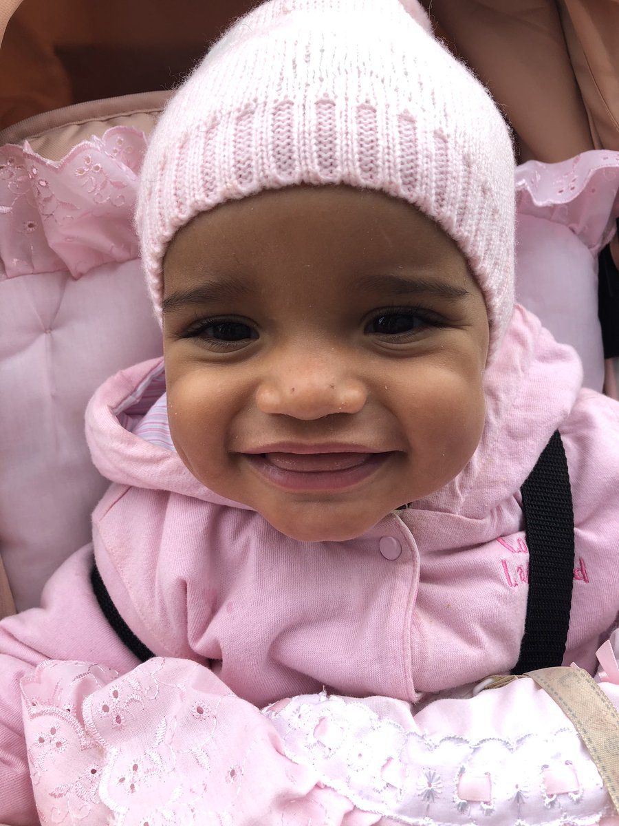 cheryldot's tweet photo. My little thea ❤️ https://t.co/EjJeHQmZWO