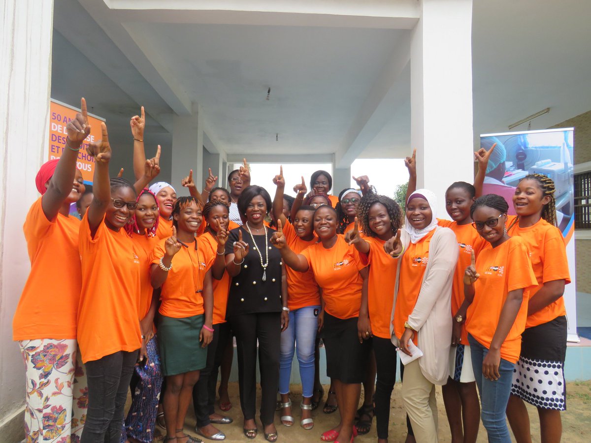 jabinbak's tweet photo. #GoToNairobiSummit, en prélude à la tenue du Sommet les jeunes togolais posent les jalons d'une réflexion commune pour aider ceux et celles qui porteront leurs messages à Nairobi et au délà
@UNFPA_WCARO
@majatbef
#ICPD25
@Atayeshe
@UNFPA_TOGO
@GouvTg
@atbeftogo https://t.co/0Zrjm6Hf87