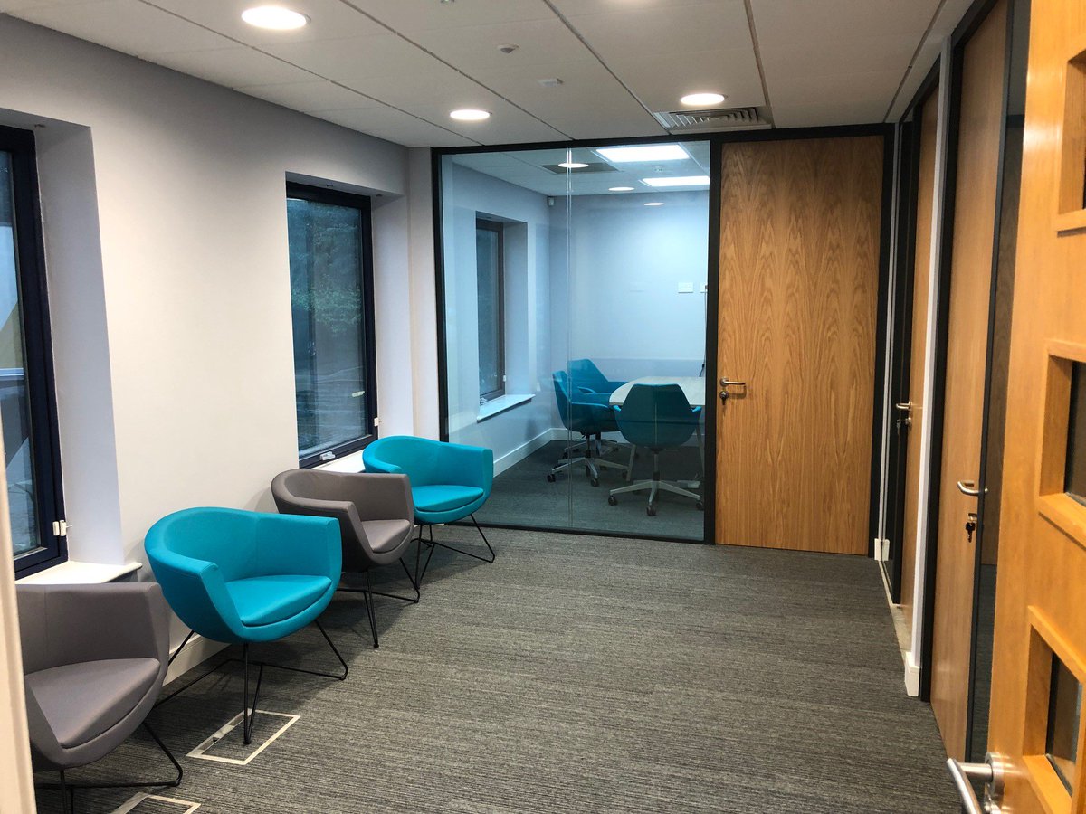 interiorsteam's tweet photo. Client Project | Office Build incorp. Hoyez Partition Systems.
#officeinteriordesign #officefitout #fitoutsolutions #workspace #officefurniture #client #project #partitionsystems #officedesign
https://t.co/EW5Iw6ToMt https://t.co/R5ZevfThL5