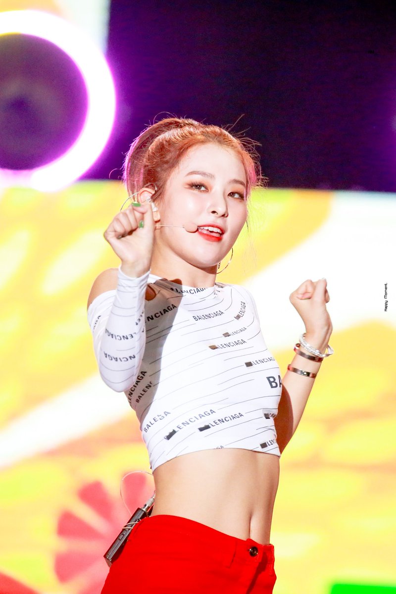 HappyMoment_210's tweet photo. 190722 3p
💛(할많하않)
#레드벨벳 #슬기 #RedVelvet #Seulgi https://t.co/XqAimWg9QH