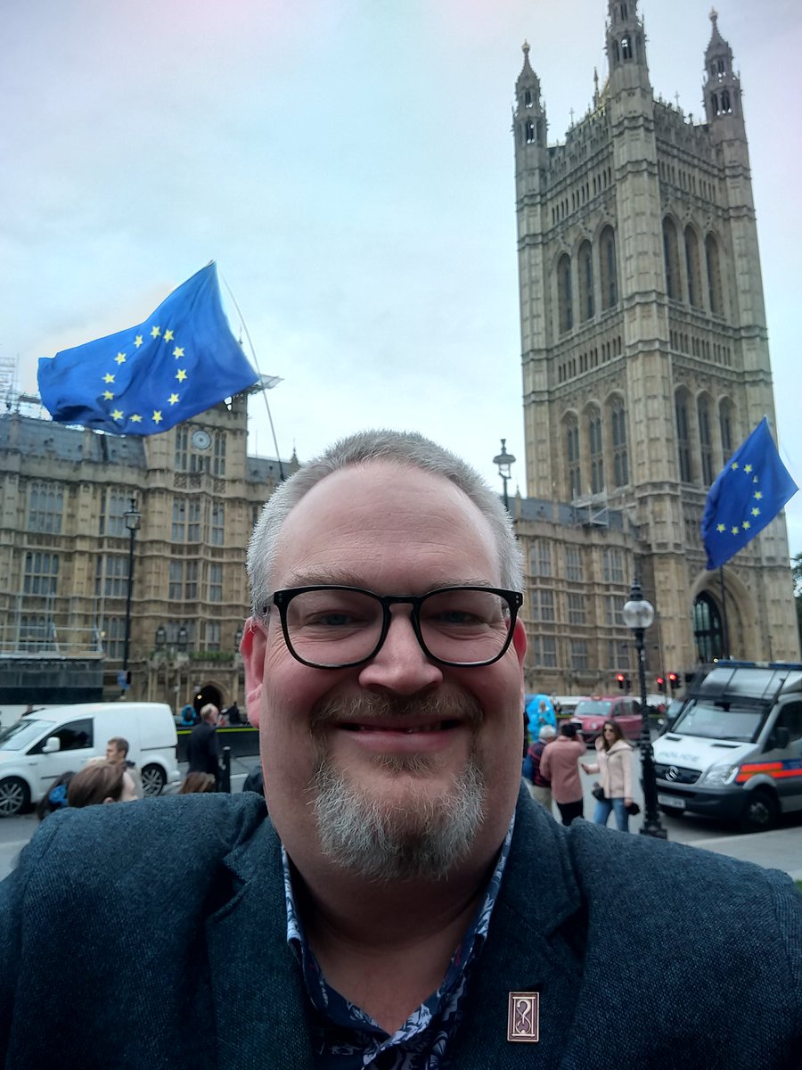 History Mystery MD Alasdair back in London today for another conference. This time telling the nation's tourist attractions at #VAC2019 at <a href="/QEIICentre/">QEII Centre</a> that adding an escape game or two at their attractions might be a very good idea for them.