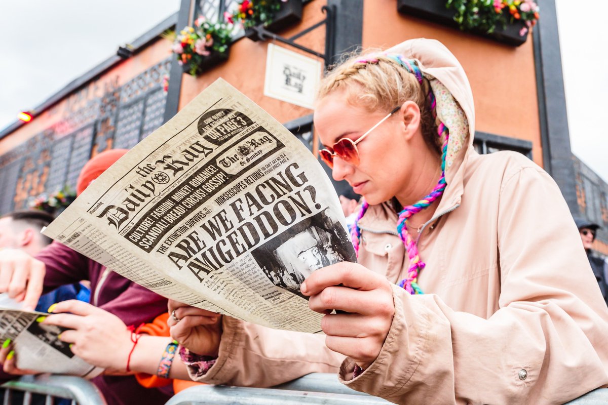 BoomtownFair's tweet photo. 1 in 5 of you took part in the immersive maze this year💪

Some of you were undercover reporters for the Daily Rag, others joined Mr Bliss's Elite or followed the ramblings of mad John to the last tree...

We'd love to know what you discovered on the maze?! 👀 https://t.co/LH7sXOlP1Y