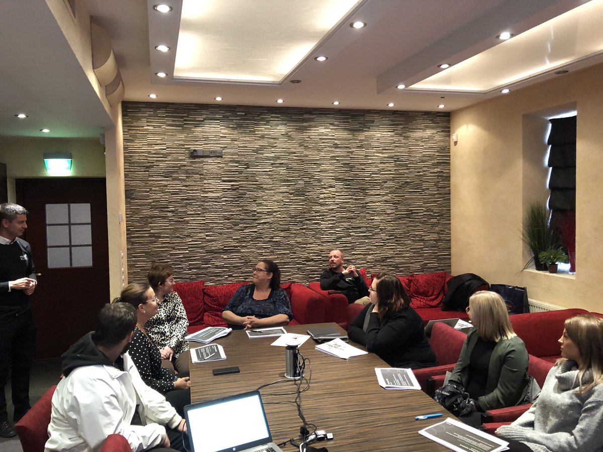 Vaasassa käynnistyi tänään #Greenstarhotel #rekrykoulutus Uusi hotelli aukeaa vuoden 2020 alussa. Motivoitunut porukka kasassa! kaupallinentuottaja.fi/greenstar-hote…