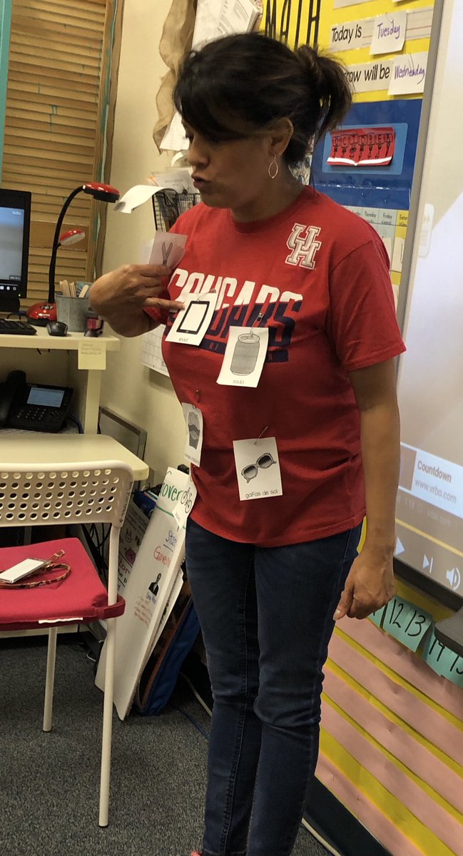 hurtadom2's tweet photo. Thank you @AmyMartinez73 for a great front loading lesson on needs and wants. The kids loved it and you made it very clear. @ReesStars @EsquivelRM2017 #reesdual https://t.co/3cExsu6PWF