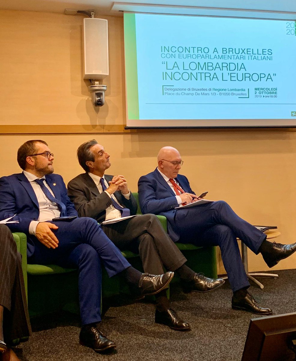 ConfcommercioLo's tweet photo. Abbiamo partecipato all’incontro a Bruxelles organizzato da @FontanaPres con le istituzioni europee. 
Il VP @CarloMassoletti  ha ricordato i driver per la nuova Programmazione : #internazionalizzazione, #innovazione dei modelli di #business, #sostenibilità e #formazione https://t.co/JZt4P2Y6wB