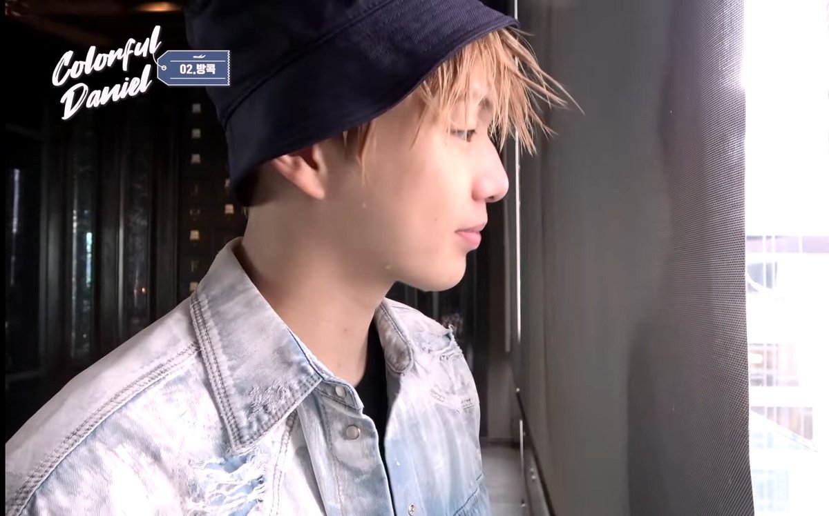 Linda68368117's tweet photo. Yesterday #ColorfulDanielEp2 was cute , you will get to smile at his antics in the water 😁😁 . #kangdaniel rawness and candidness on camera is always a fun to watch but what is most amazing is @danielk_konnect register on camera, with no make up at all coming from water 🤩🤩😍😍 https://t.co/xT8jK4tVGb