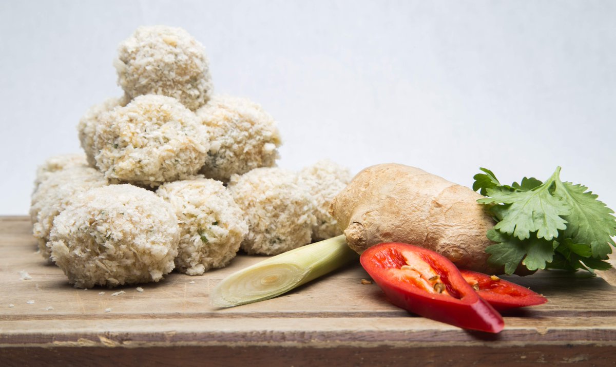 BraeheadFoods's tweet photo. Asian spiced crab cakes from our #ProductionKitchen, #madebychefs, for chefs. #Asiancuisine #crabcakes https://t.co/Gv5xrvDveH