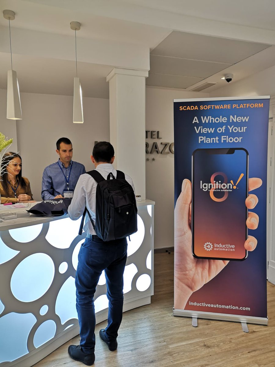 VesterBusiness's tweet photo. [MORNING IGNITION 2019] ¡EMPEZAMOS! Bienvenidos a todos y gracias por venir!! 🎉🎉 Ybone Hernández da inicio a las conferencias analizando Ignition en detalle #Ignition8 #Ignition #Event #Madrid #software #tecnología @InductiveAuto https://t.co/wfkmNdvDoE