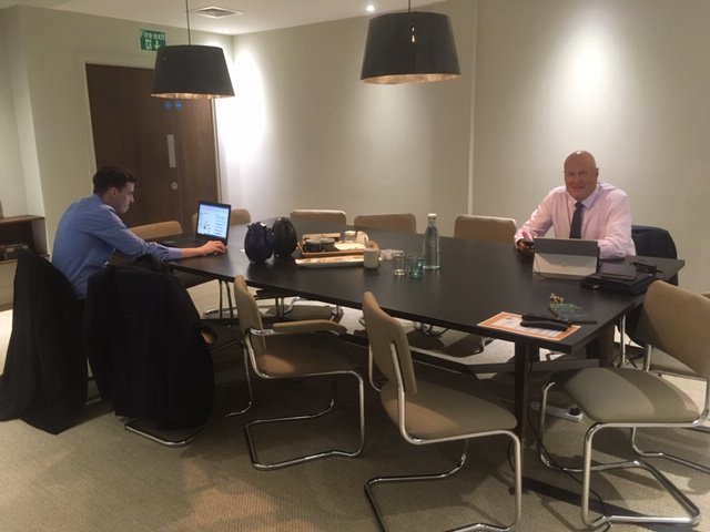 Perchbicester's tweet image. Good to see Nick Barnes and Alex Cox of Barnes Wealth Management making great use of The Eyrie last week.

barneswealthmanagement.co.uk
#interviewroom #meetingroom #nocommute #bicester