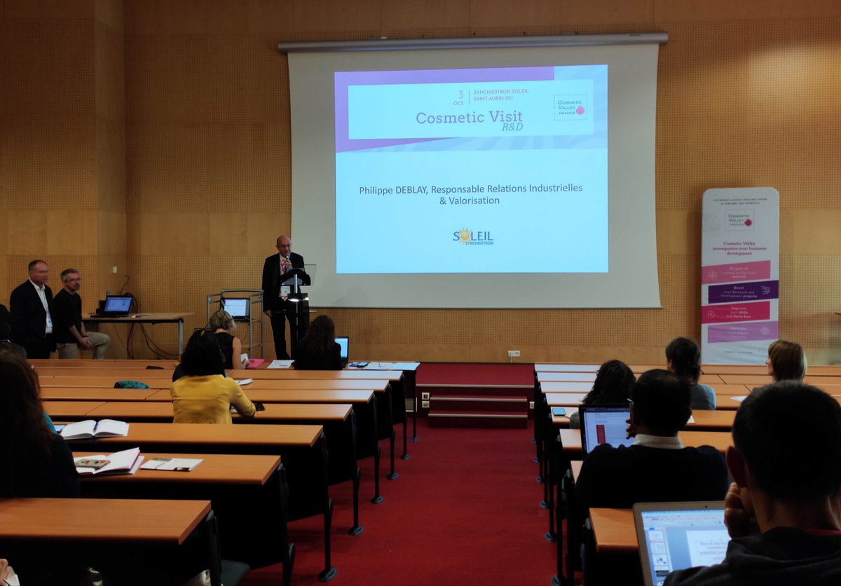 CosmeticValley's tweet photo. Ouverture de la journée consacrée à la thématique "Imagerie/Interaction peau-cheveu et produits cosmétiques" 🔬

Une matinée #CosmeticVisit spéciale R&amp;D, suivie d'une après-midi Tech Meetings au @synchroSOLEIL 

@SATTSaclay @UnivParisSaclay https://t.co/BoO1gJRhlh