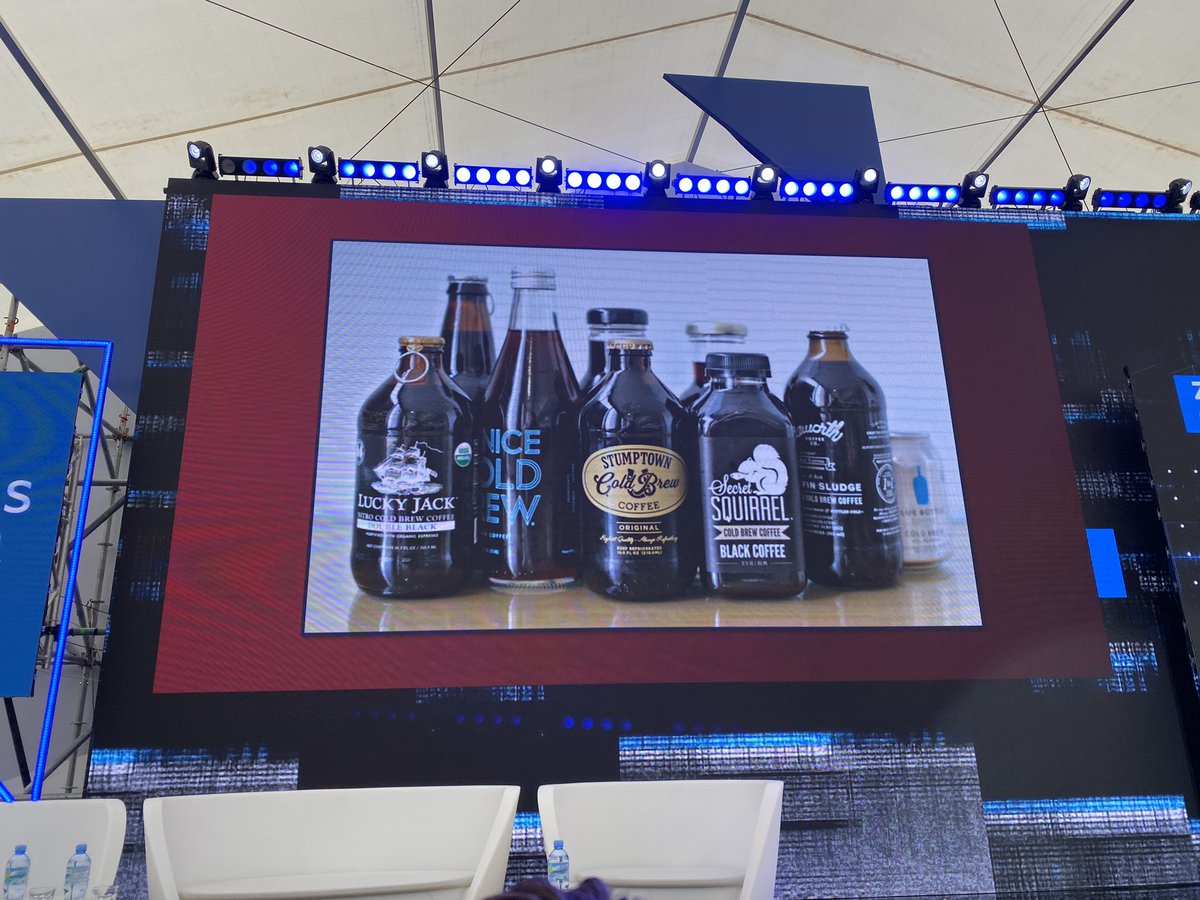 dominiklada's tweet photo. Duża rewolucja w kawie to #coldbrewcoffe wg Zeva Siegla #trendsfestival https://t.co/jTNkEJHQme