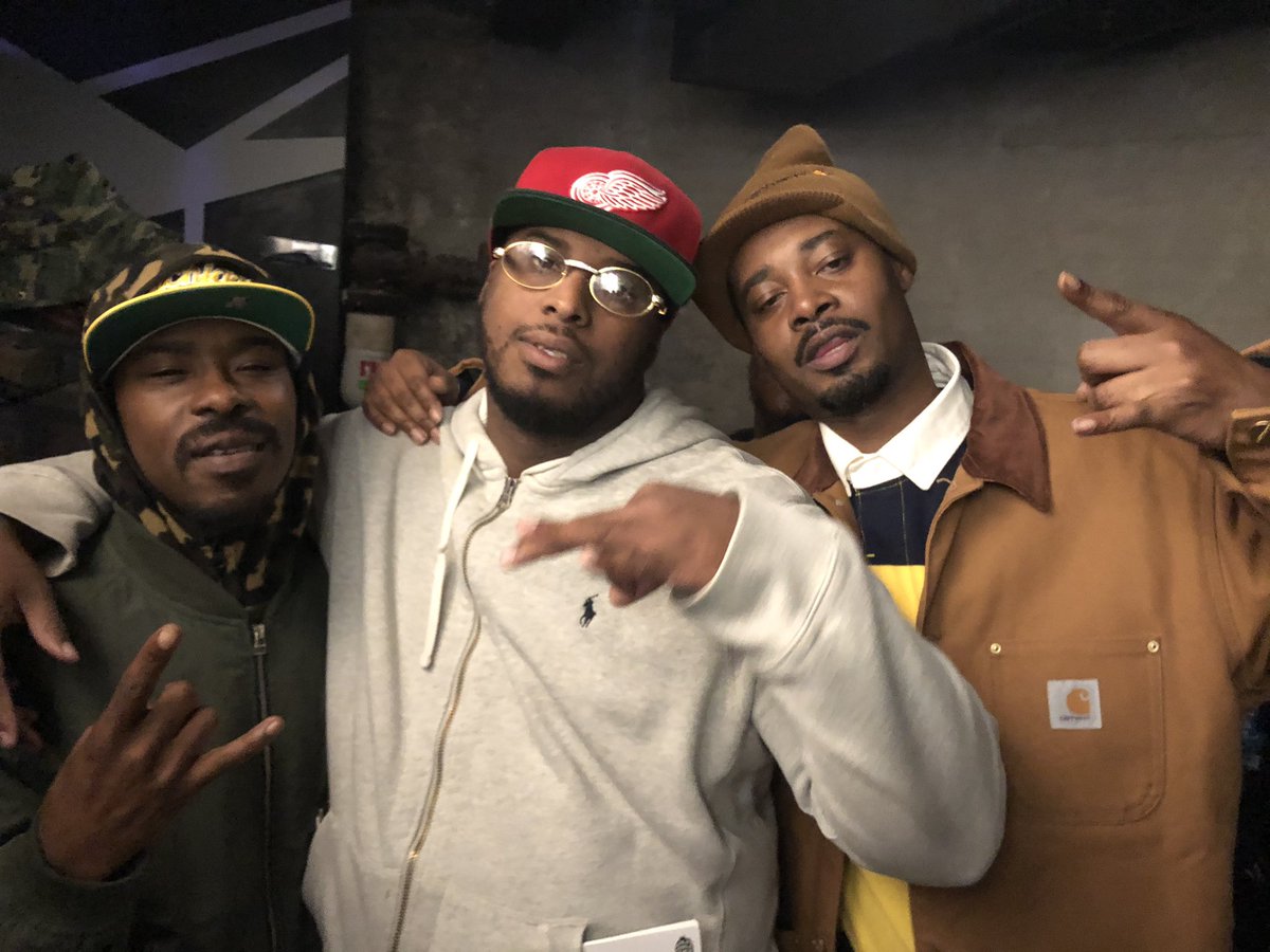 CareerTheBrain's tweet photo. I got to finally holla at my favorite rappers & hang out wit’em s/o @xDOPEHEADx & @xdannyxbrownx #brusier https://t.co/C0EyksHP9g