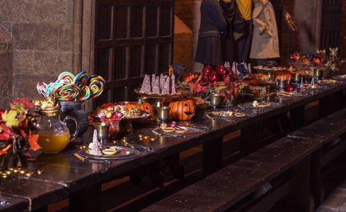 inazumahp's tweet photo. ❀ Buenos Días queridos Alumnos de Hogwarts

La cuenta atrás para Halloween, 31 de Octubre, Ha comenzado

Recordamos que será un festín donde los elfos domésticos prepararán deliciosos dulces, tarteletas, panqueques y pasteles orientados a Halloween.
Una cena aterradora 🍭🎃  ❀ https://t.co/uFHkwhqNw5