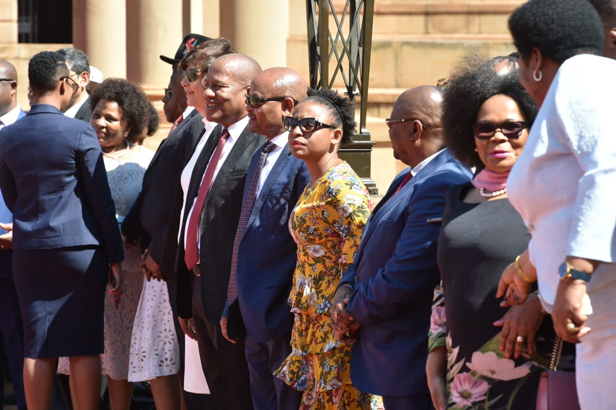 Minister Jackson Mthembu tweet media