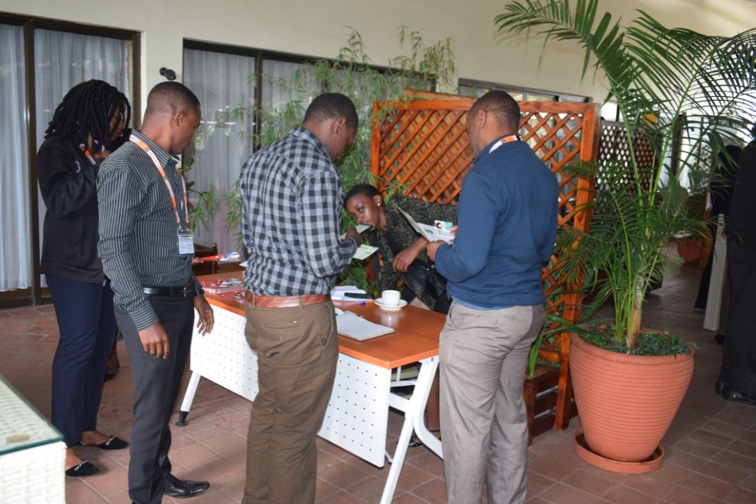 KenicTLD's tweet image. Do you know the value of a .KE domain name? These are the core reasons why you need to cross the bridge to the digital world on .KE. cutt.ly/reyB3k9 
 #techweek2019 #dotke @TechWeek2